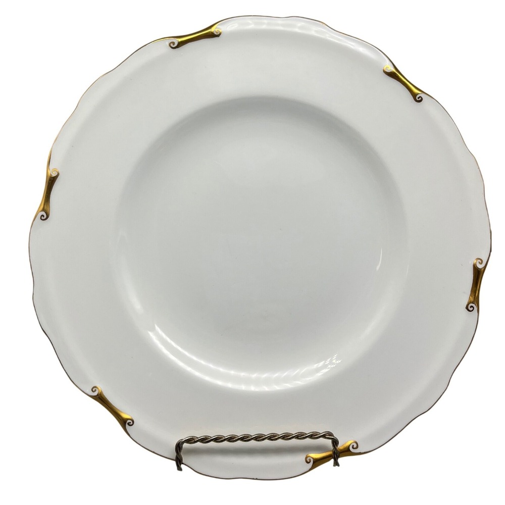 Royal Crown Derby REGENCY Dinner Plate 10 5/8". bone China 60s hollywood regency